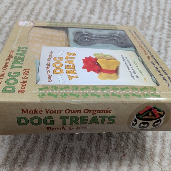 NEW in Box Mud Puddle DYI Make Your Own Organic Dog Treats Book Kit - gift set - Picture 6 of 6